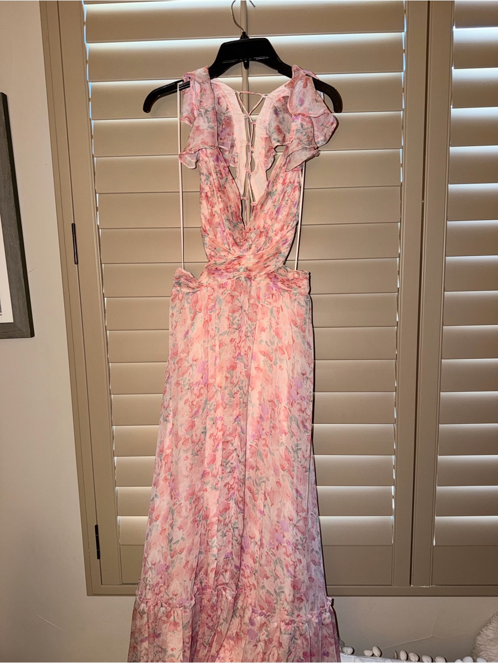 Astr Pink Floral V-Neck Ruffle Maxi Dress